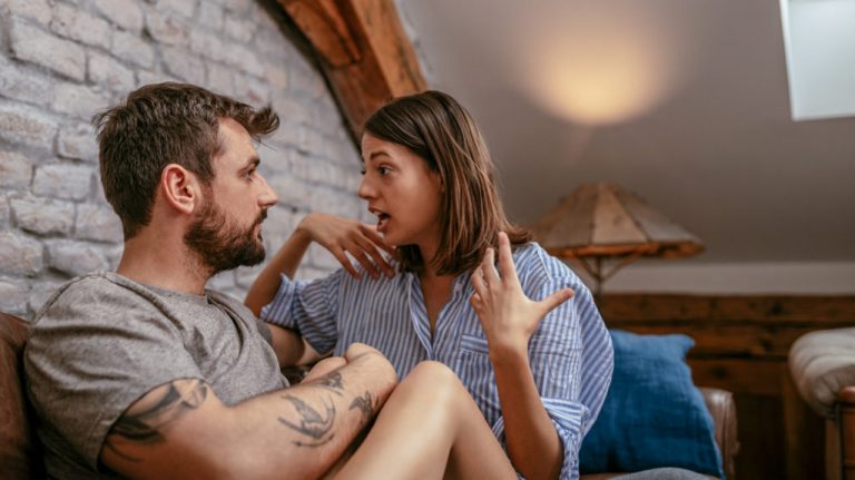 How to deal with a narcissist?